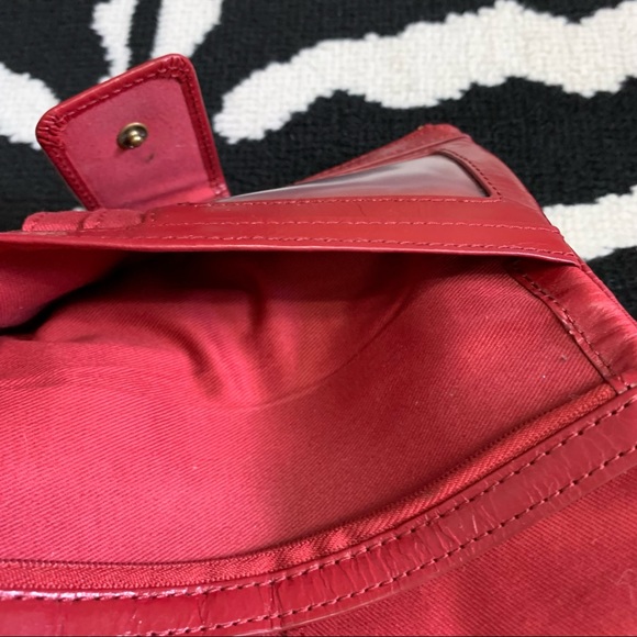 Fossil Red Leather Trifold Wallet Large - Picture 13 of 16